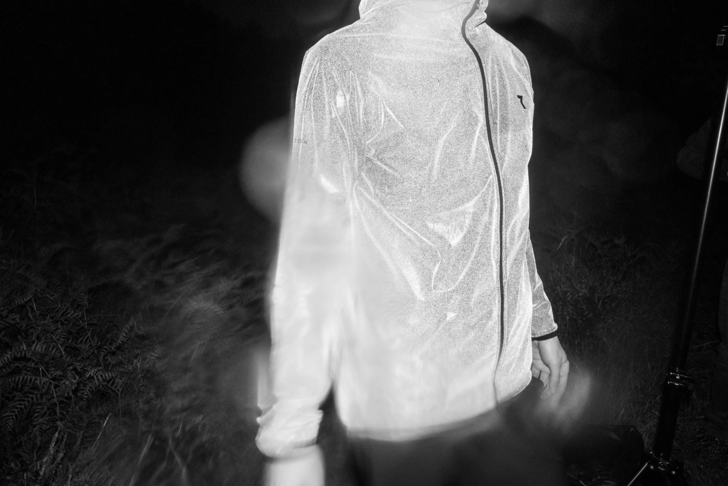 Ryzon Lumina Reflective Athletic Rain Jacket - "Refurbished-Product" 5 Ryzon Lumina Reflective Athletic Rain Jacket - "Refurbished-Product"