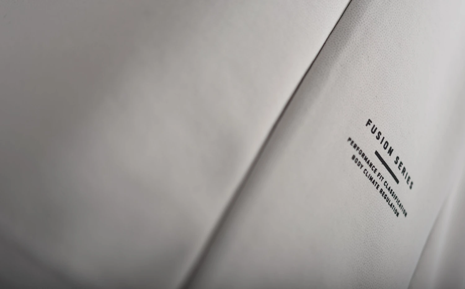 Ryzon Fusion MerinoShell Performance Jacket Running 15 Ryzon Fusion MerinoShell Performance Jacket Running