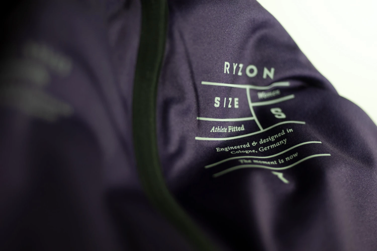 Ryzon Afire Swim Suit Pattern - "Refurbished-Product" 10 Ryzon Afire Swim Suit Pattern - "Refurbished-Product"