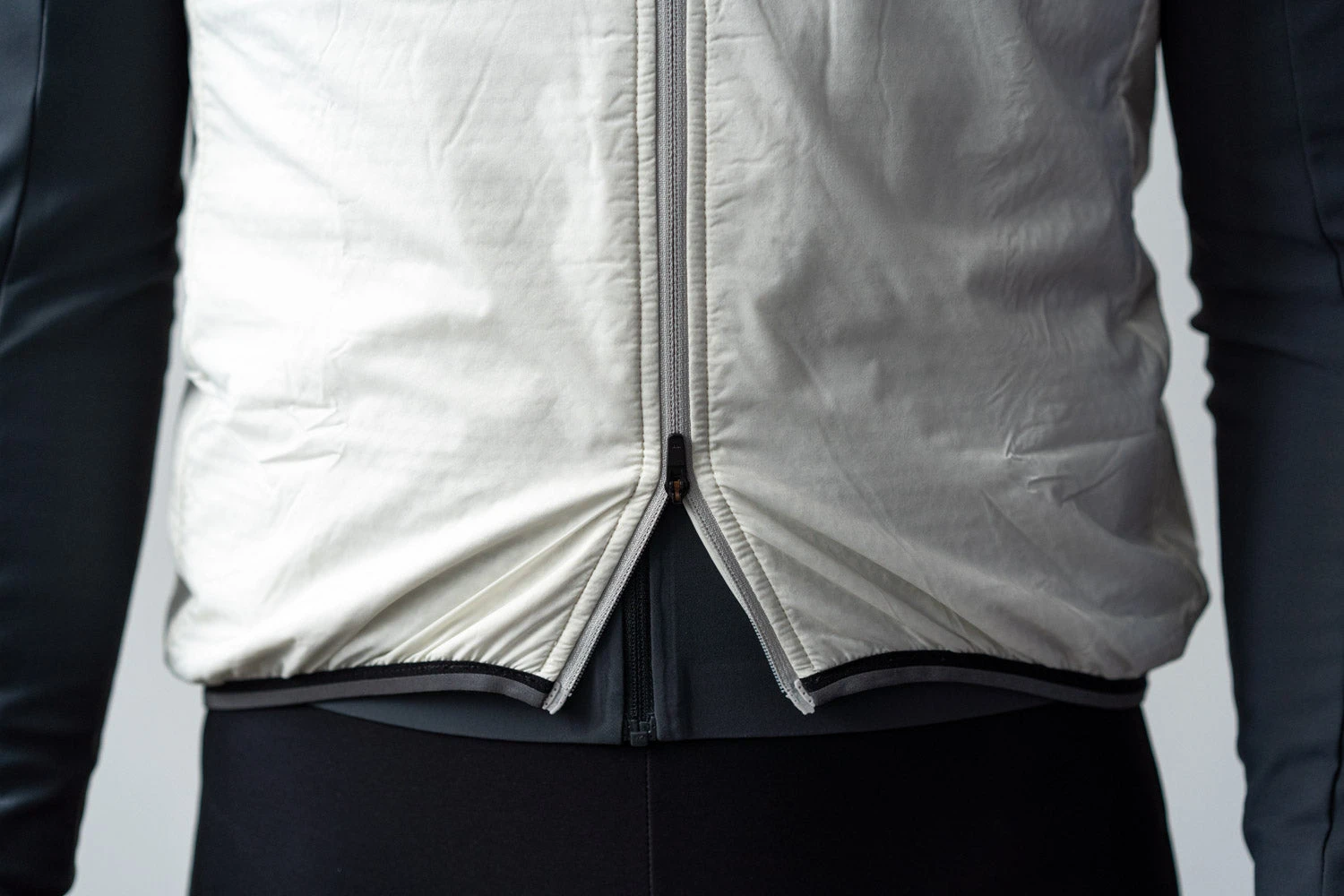 Ryzon Veil Insulated Bike Vest 17 Ryzon Veil Insulated Bike Vest