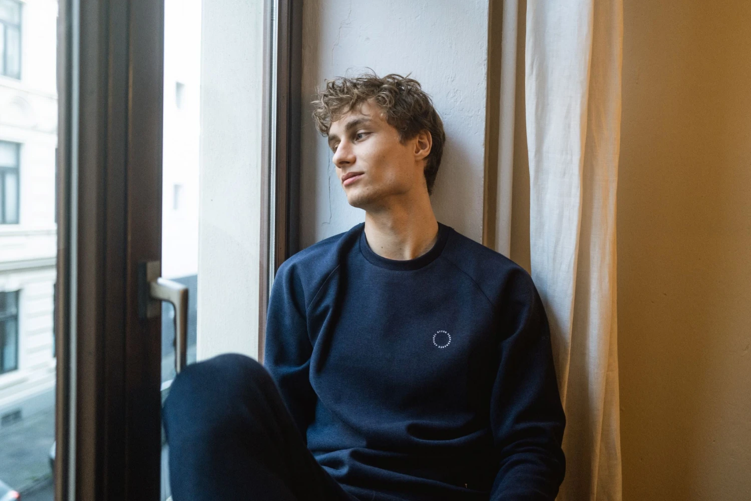 Ryzon Recharged Fuel Crewneck "Circle" Casual 11 Ryzon Recharged Fuel Crewneck "Circle" Casual