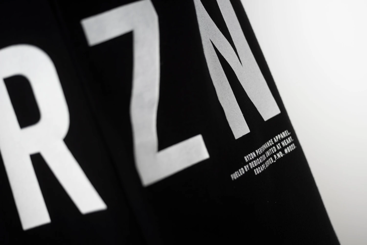 Ryzon Recharged Escape Organic Tee Men "RZN" 8 Ryzon Recharged Escape Organic Tee Men "RZN"