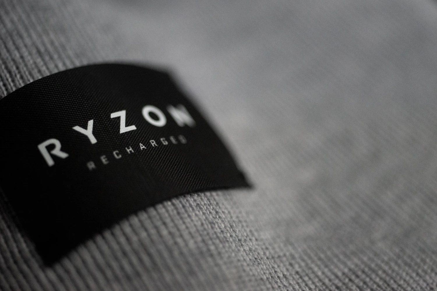 Ryzon Recharged Aura Fine Merino Beanie 12 Ryzon Recharged Aura Fine Merino Beanie