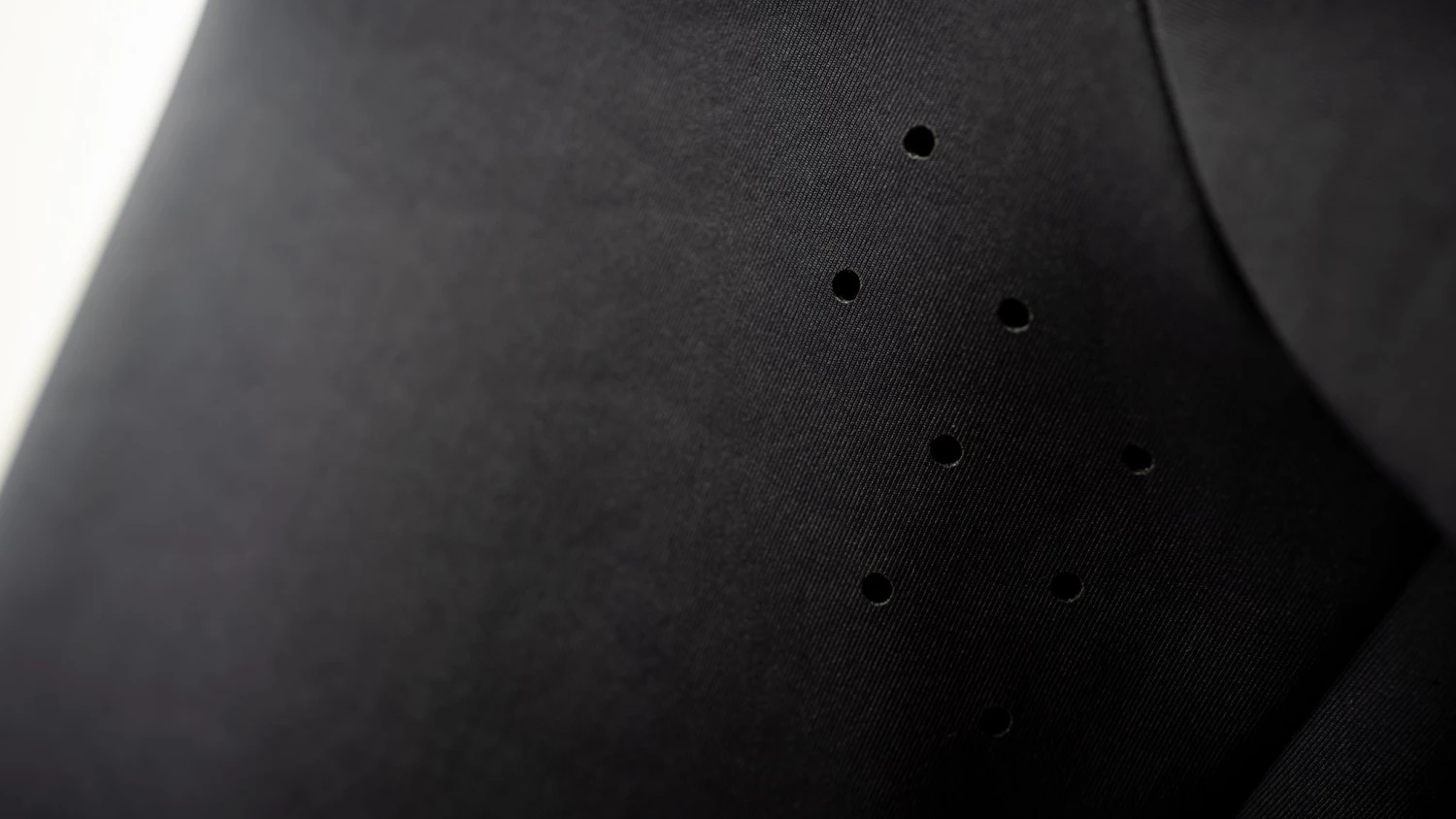 Ryzon Eclipse Graphene Shell Crewneck 14 Ryzon Eclipse Graphene Shell Crewneck